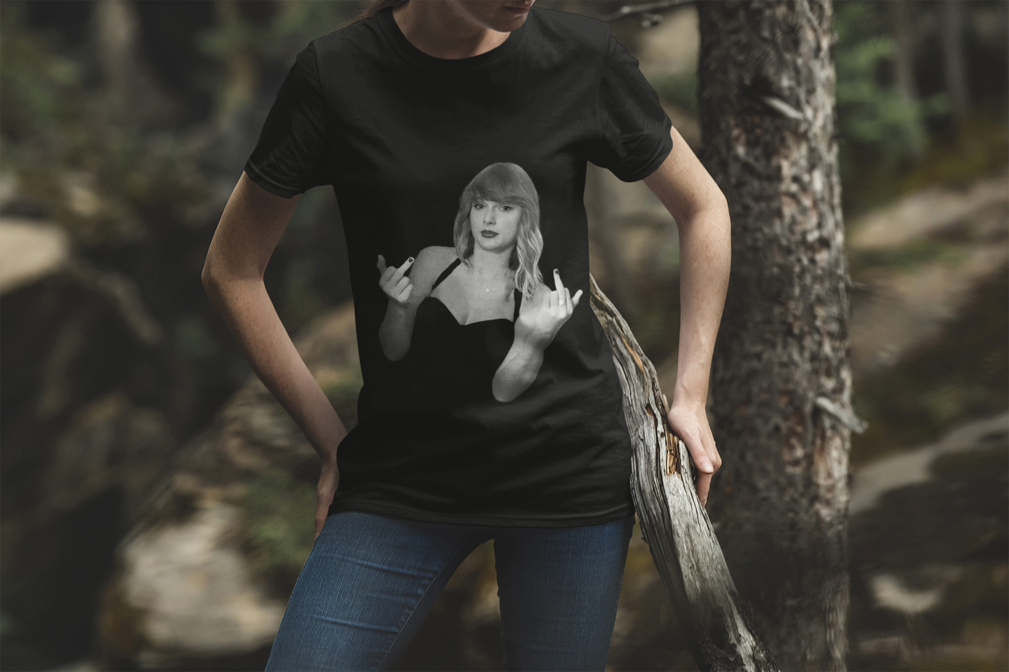 Taylor Swift, Swiftie , Middle finger Unisex Tshirt